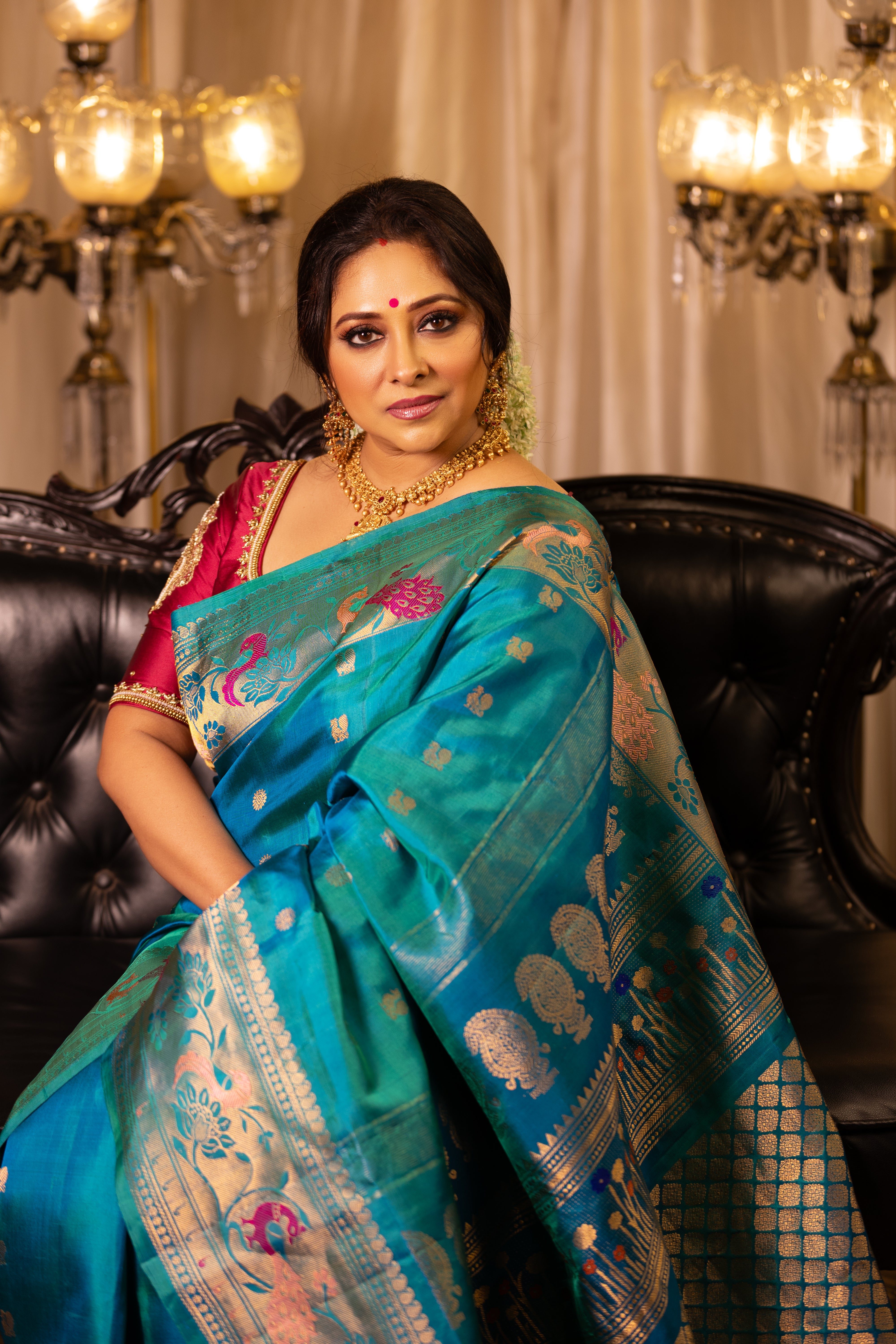 Teal Opulence: The Brocade of Royal Celebrations