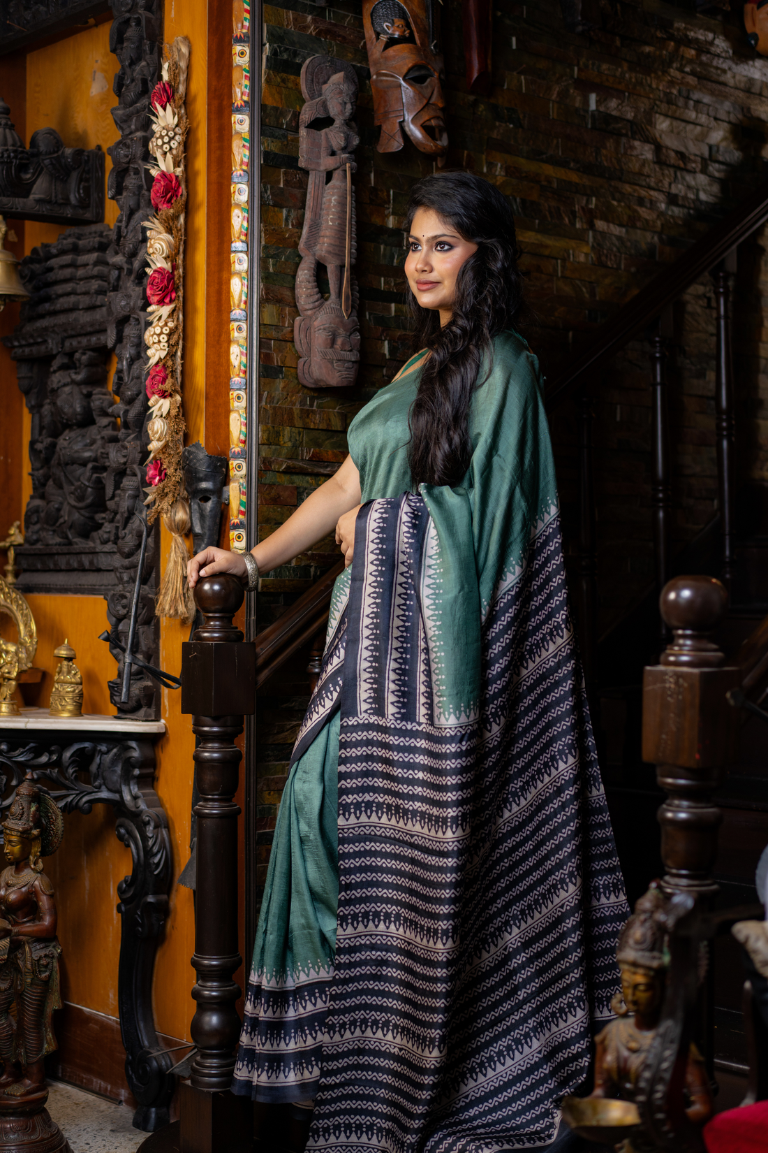 Emerald Whisper Handwoven Silk Saree — A Harmony of Subtle Elegance