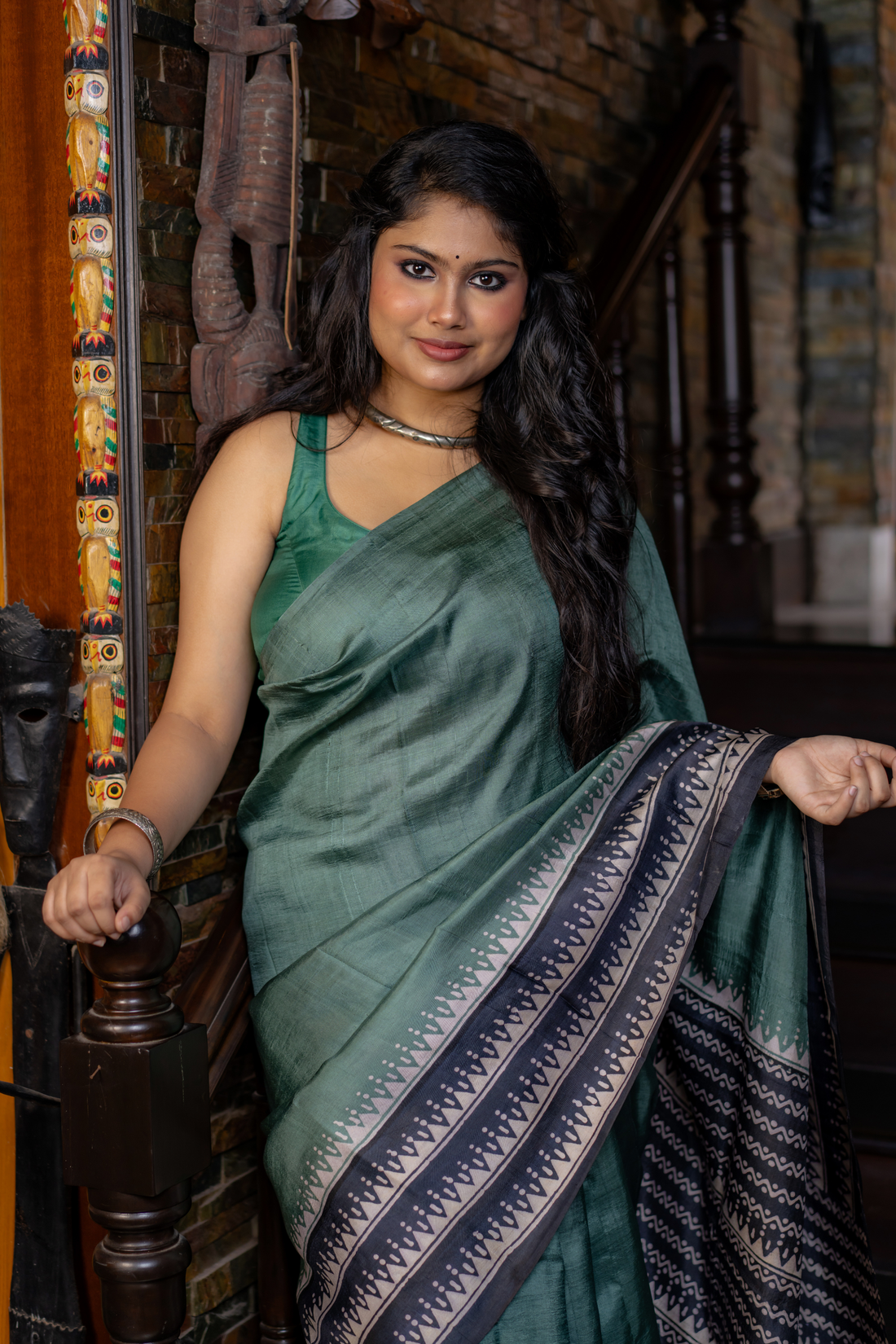 Emerald Whisper Handwoven Silk Saree — A Harmony of Subtle Elegance