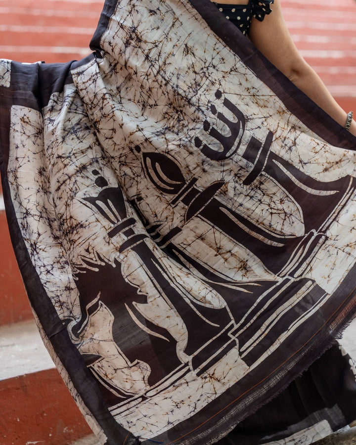 Regal Chess Pure Silk Batik Saree