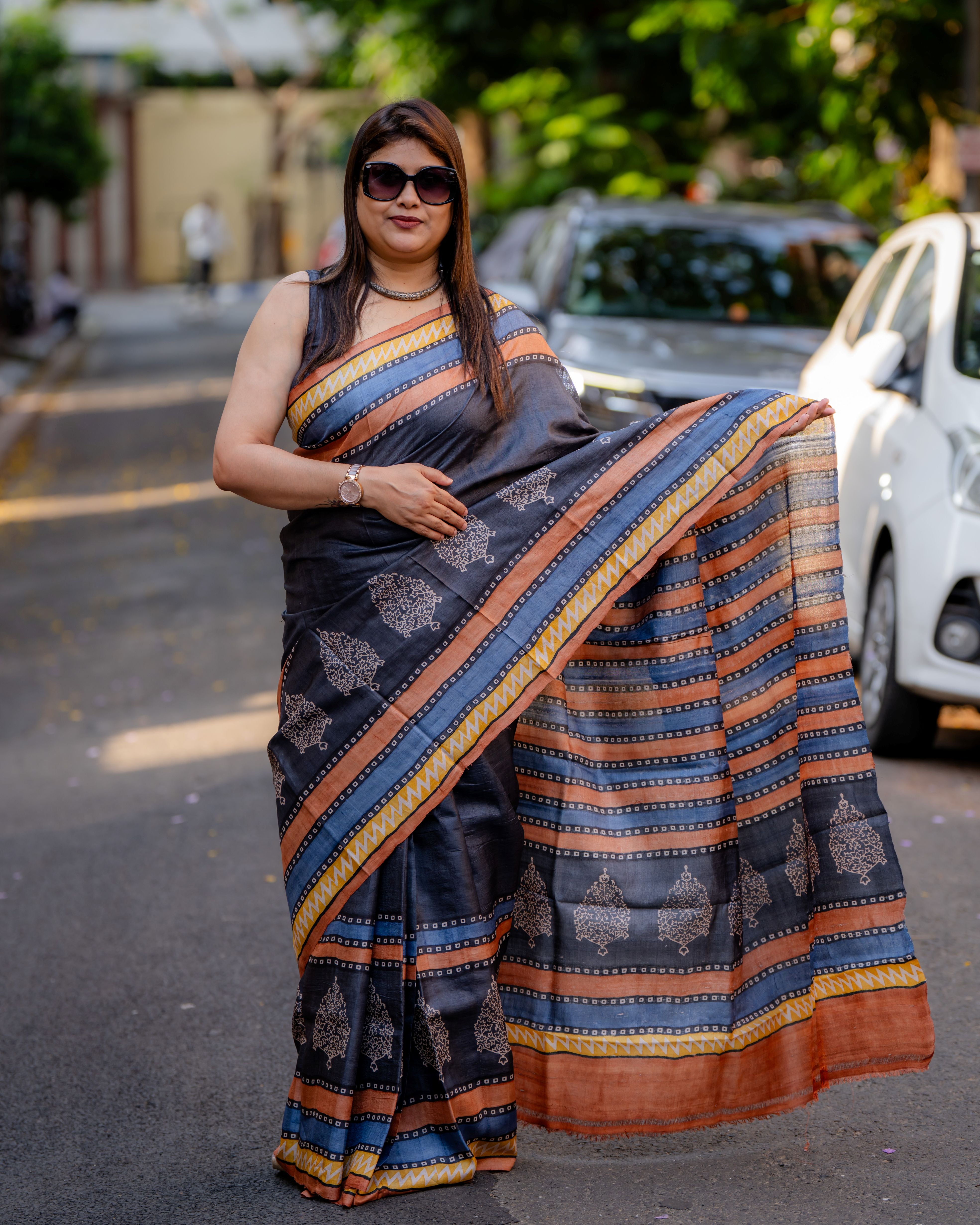 Neelambara Siuli Batik Pure Silk Saree