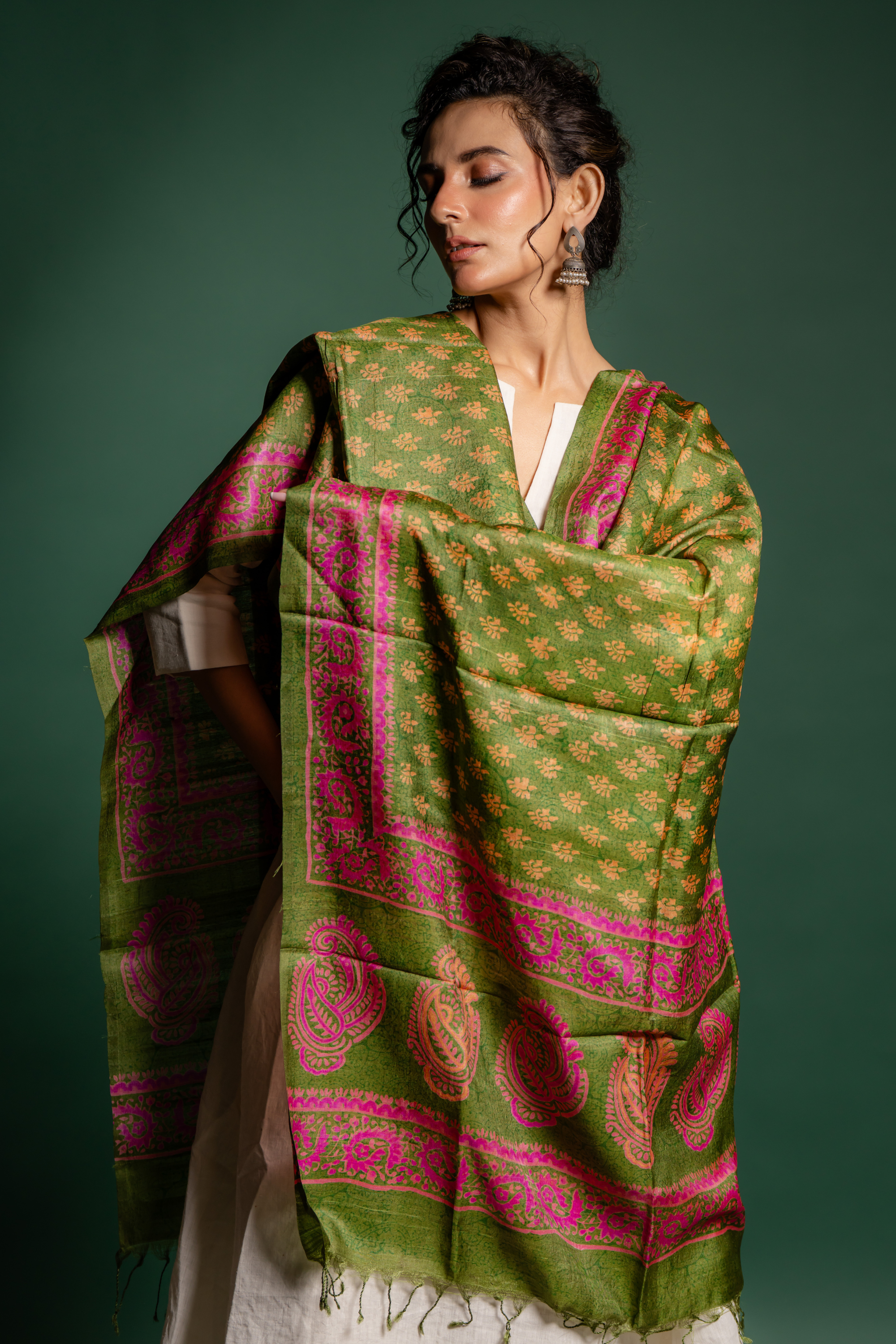 Olive Rosette Silk Dupatta: The Lush Poetry of Handwoven Elegance