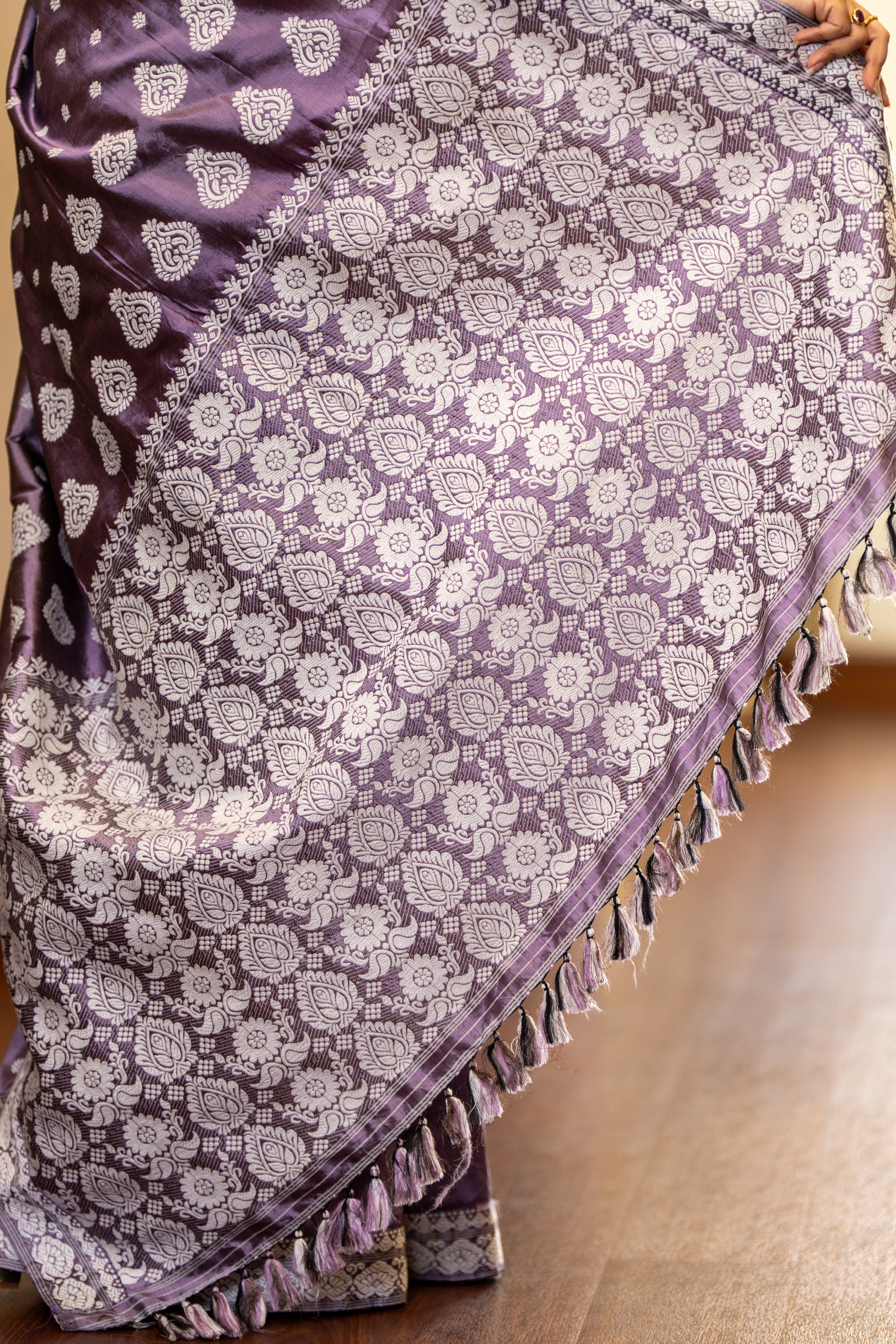 Lilac Whisper: The Art of Hand-Finished Silk Mastery