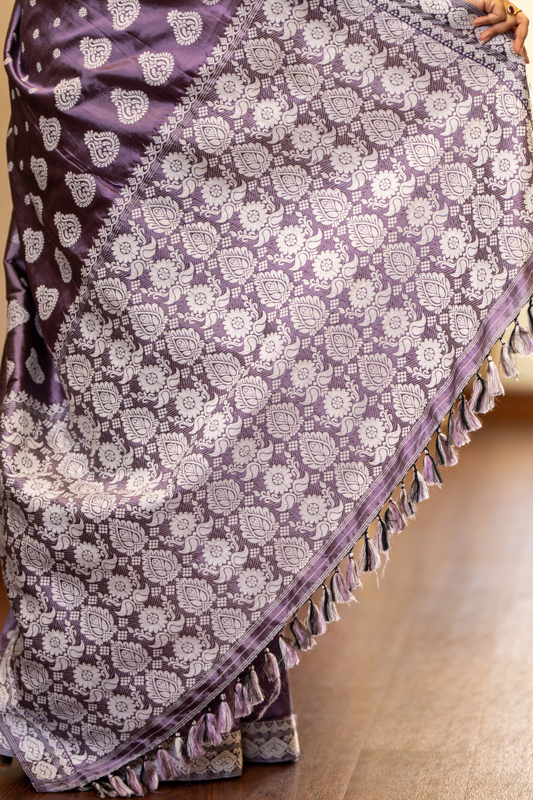 Lilac Whisper: The Art of Hand-Finished Silk Mastery