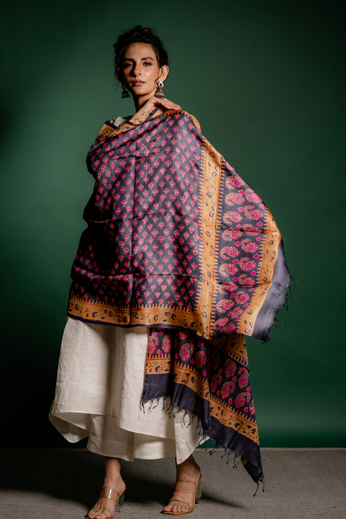 Midnight Bloom Heritage Silk Dupatta: The Art of Contrasting Elegance