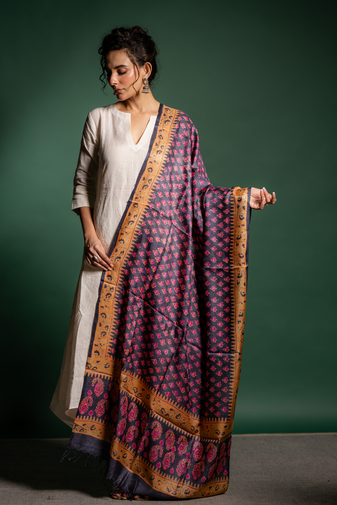 Midnight Bloom Heritage Silk Dupatta: The Art of Contrasting Elegance
