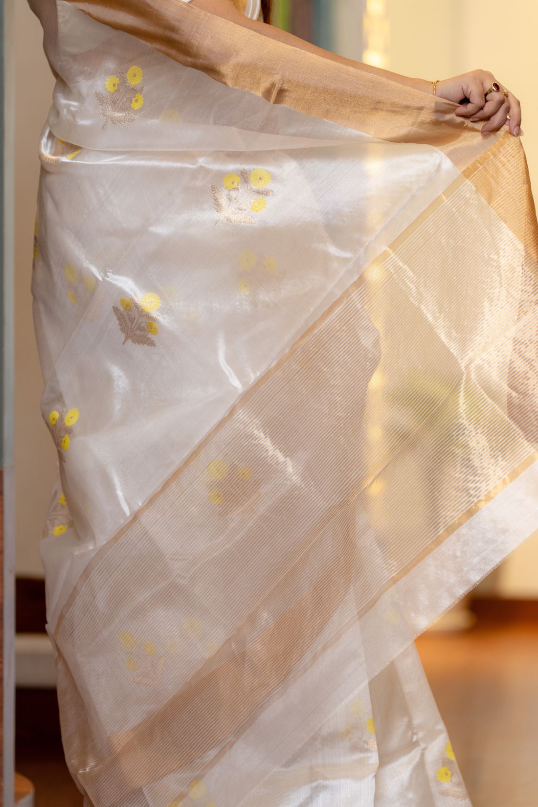 Ivory Cloud: The Ethereal Dazzle of Organza Silk