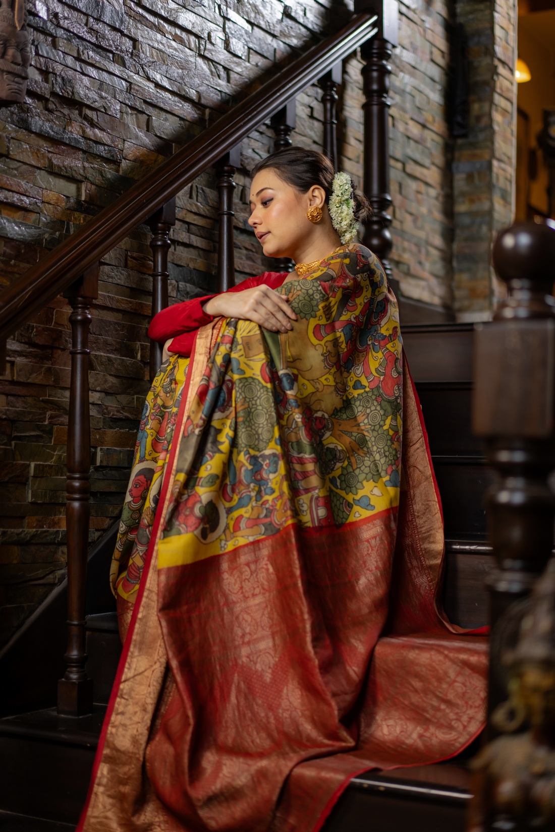 Canary Kalamkari Art Silk: A Canvas of Woven Tradition