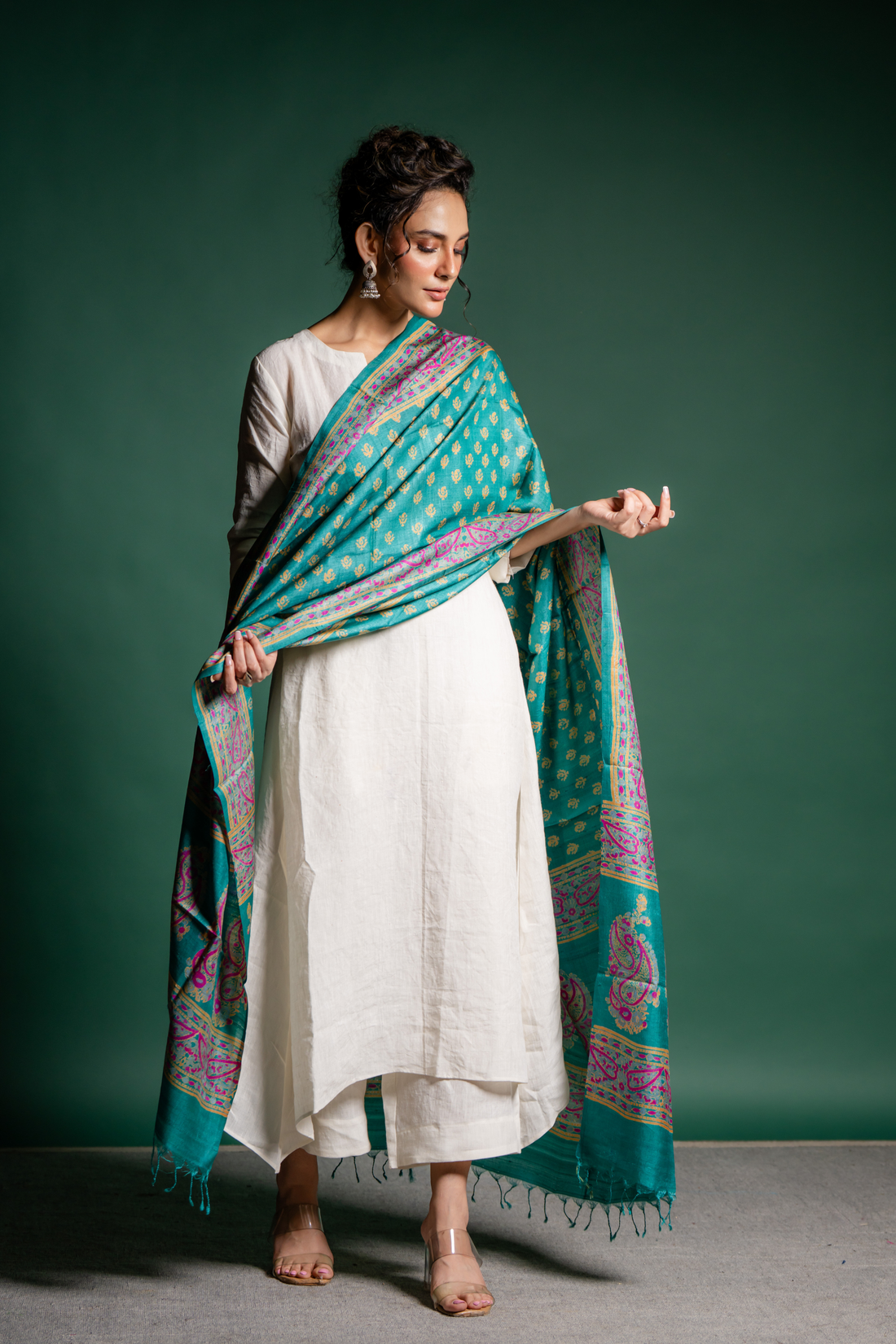 Aqua Gulmohar Silk Dupatta: The Blooming Serenity of Handwoven Grace