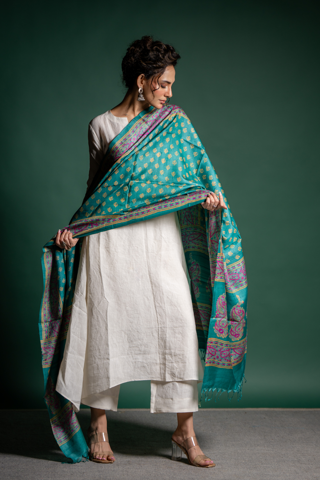 Aqua Gulmohar Silk Dupatta: The Blooming Serenity of Handwoven Grace