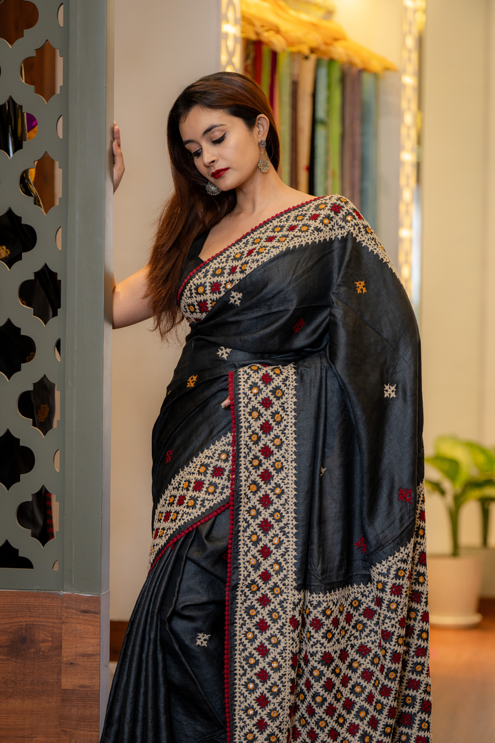 Ebony Dreams: Artisan Embroidery on Textured Tussar Silk
