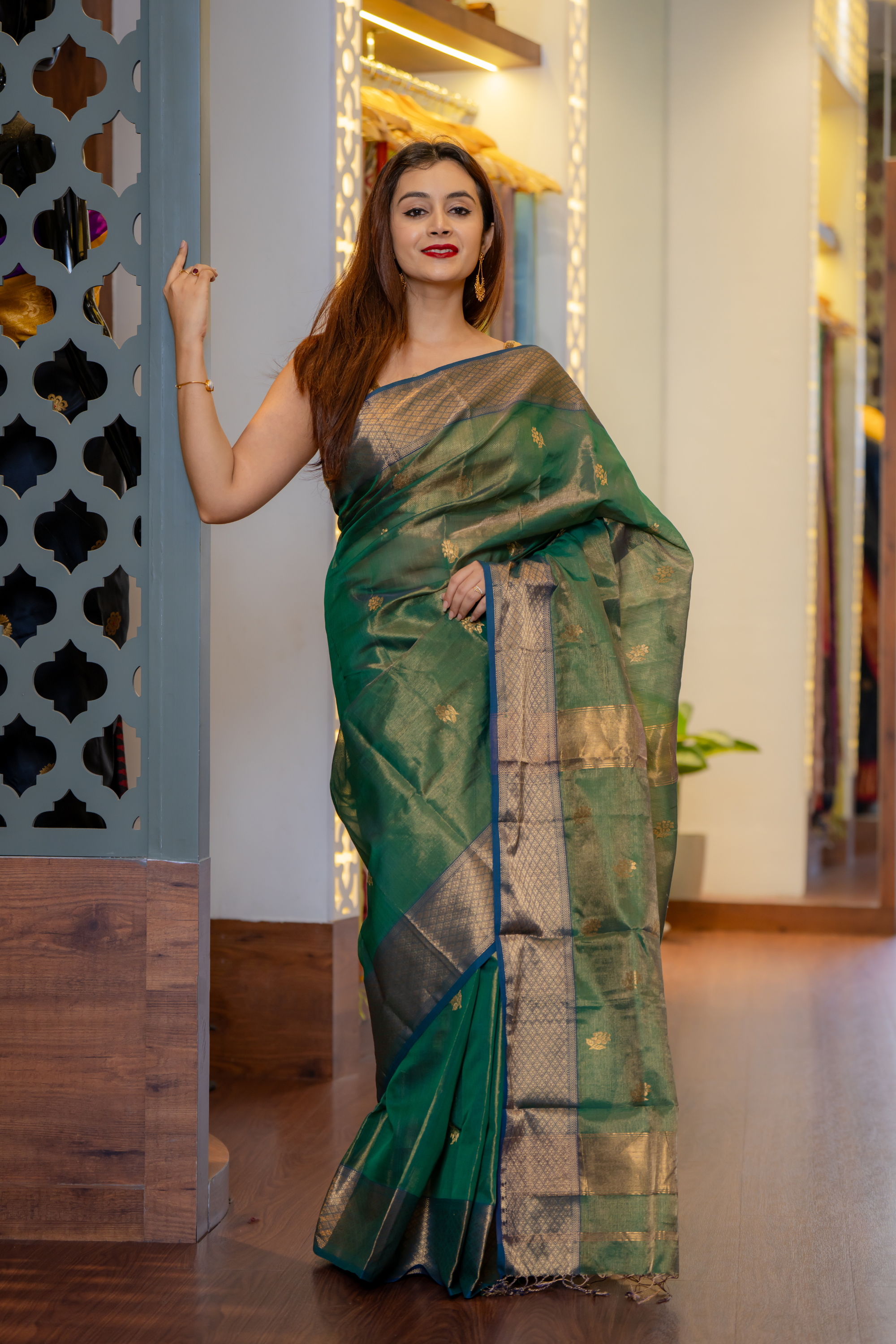 Emerald Royale: The Grandeur of Pure Silk Brocade