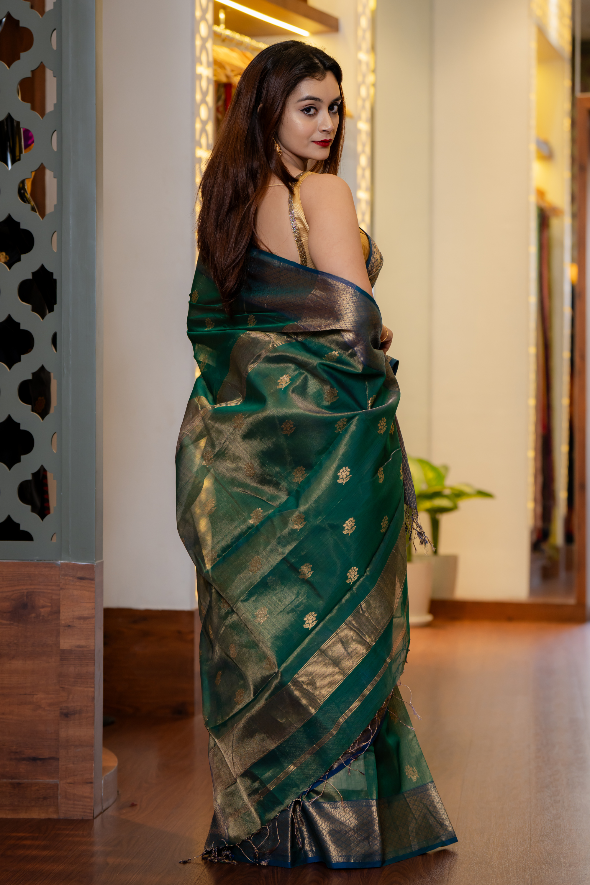 Emerald Royale: The Grandeur of Pure Silk Brocade