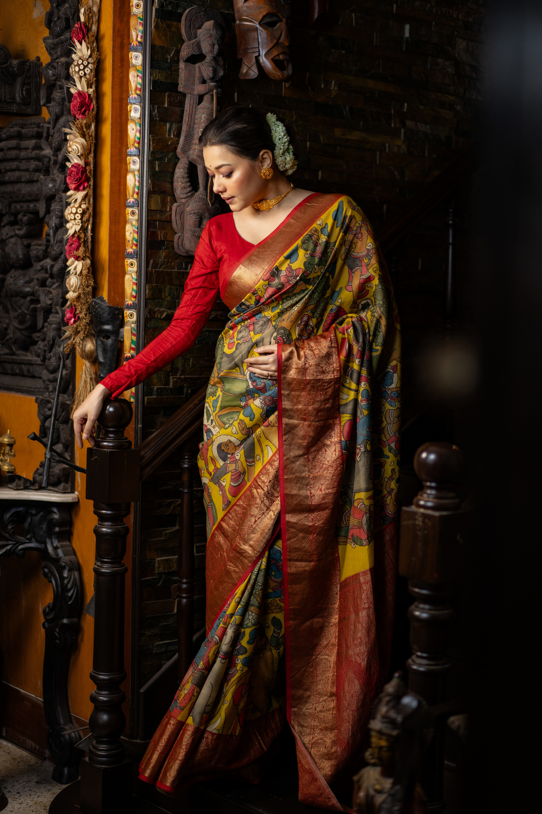 Canary Kalamkari Art Silk: A Canvas of Woven Tradition