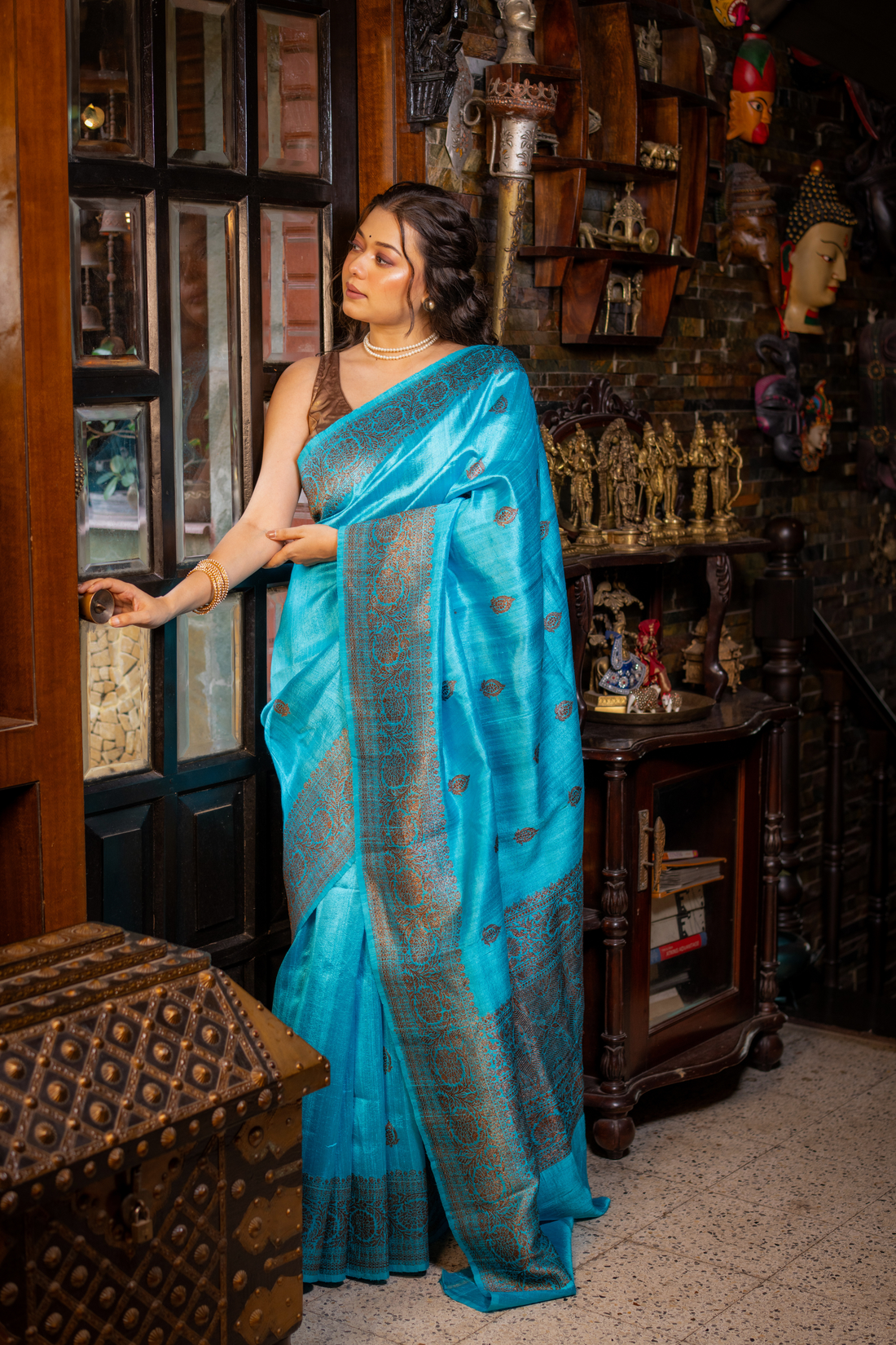 Turquoise Teal: Vibrant Hues on Textured Tussar Silk