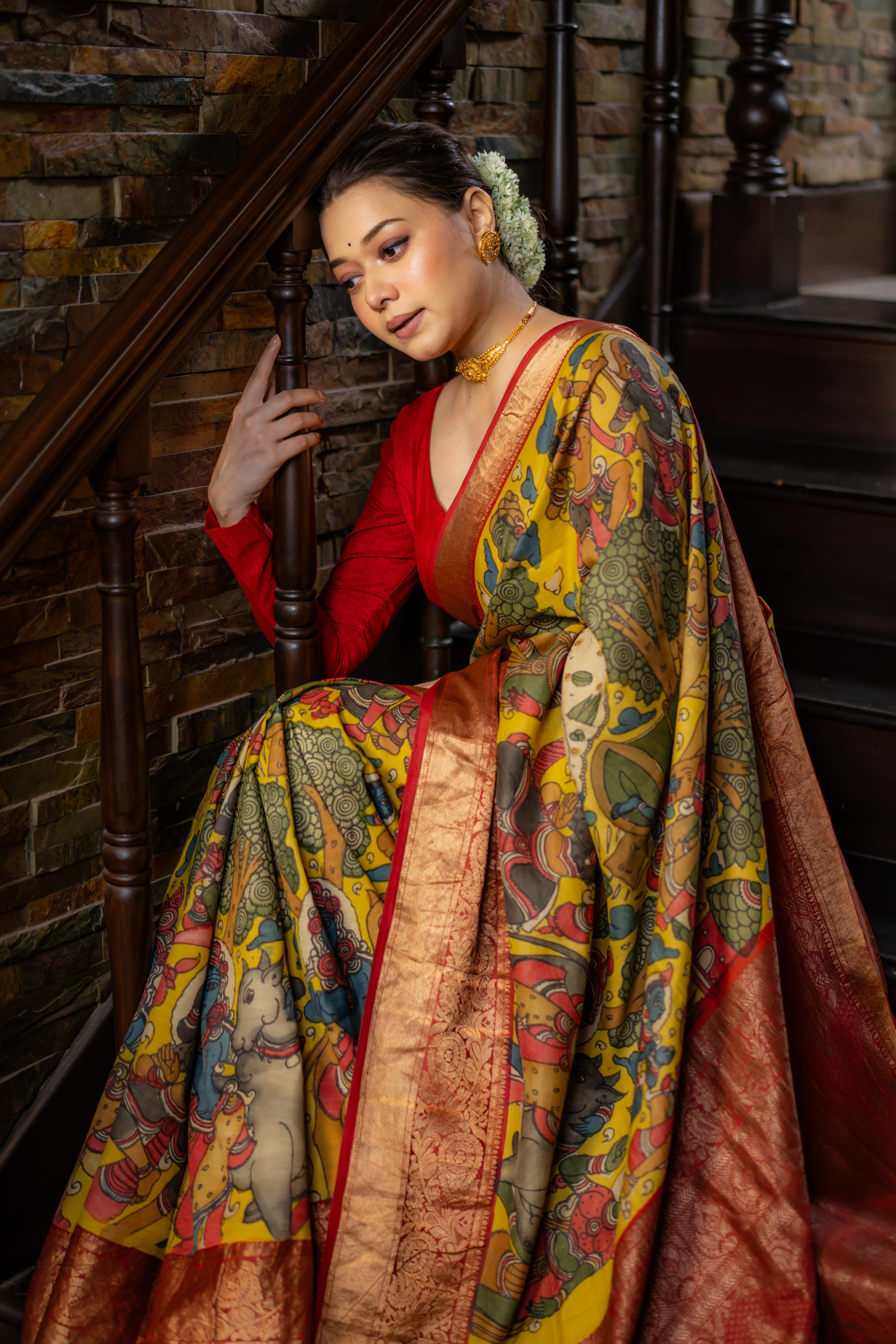 Canary Kalamkari Art Silk: A Canvas of Woven Tradition